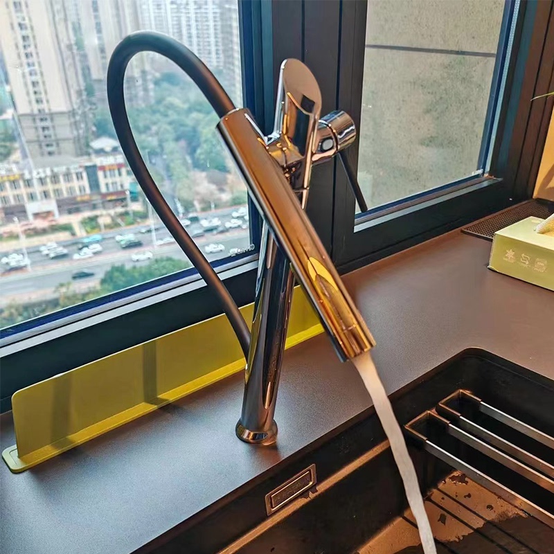 Fema Italian Pull-Out Kitchen Faucet for Sink, All-Copper, Multi-Directional Rotating Designer Tilt Faucet