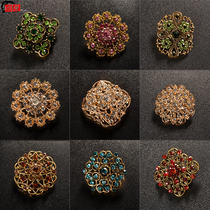 Korean crystal flower shirt brooch Personalized womens pin accessories Small anti-light alloy rhinestone fixed collar needle