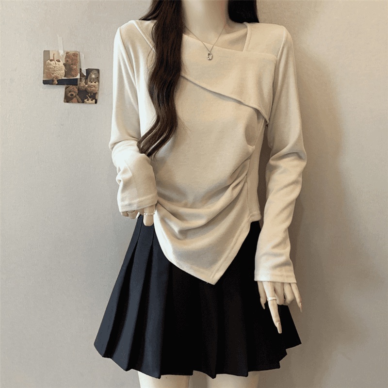 Pure Cotton Design with Irregular Diagonal Collar, Long-Sleeved T-Shirt for Women, Autumn and Winter Base Layer, Slim-Fitting and Unique Thin Top