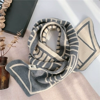 Обратно -формированные полосы ом с серыми