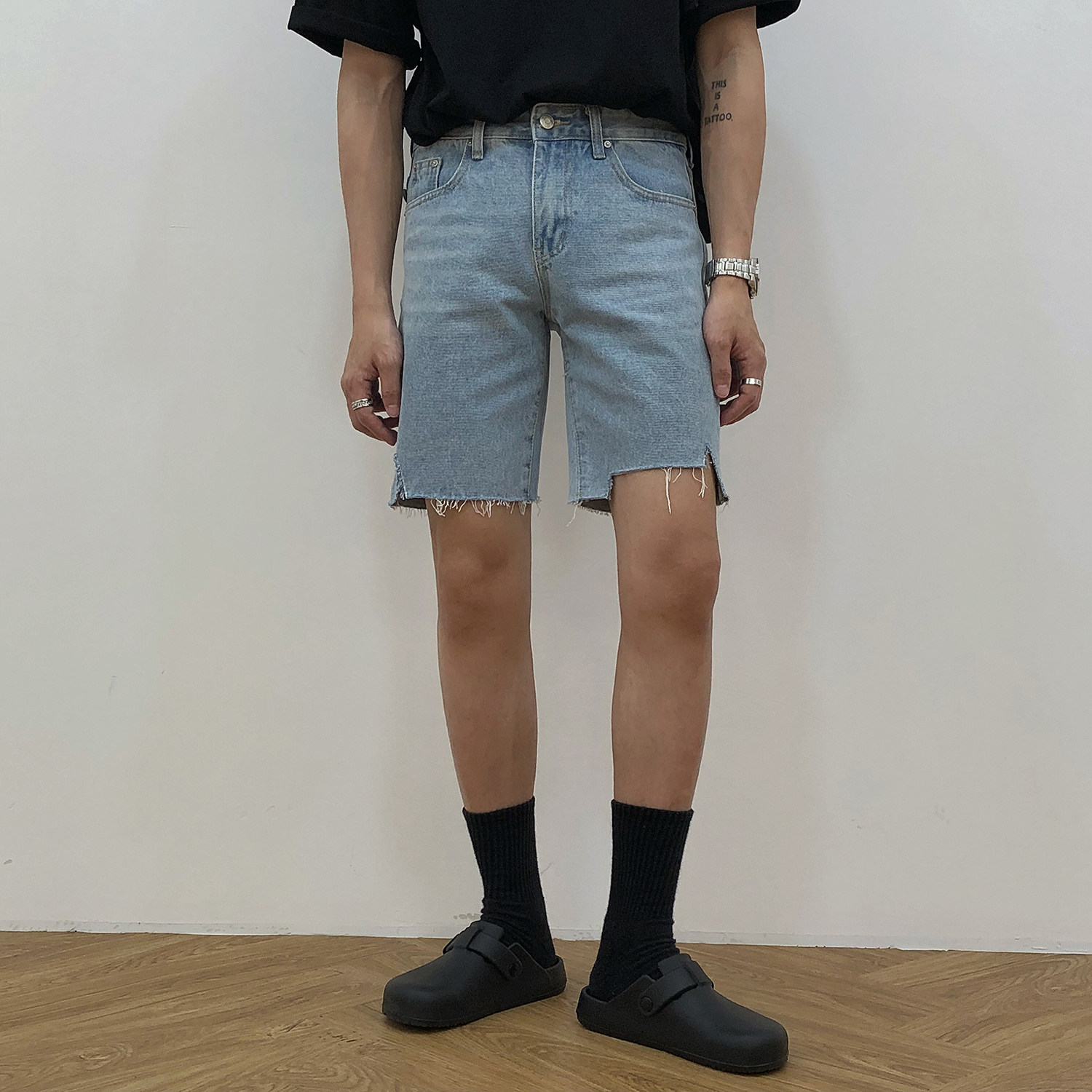 19studio Korea Dongdaemun casual straight trend washed retro cropped jeans shorts men