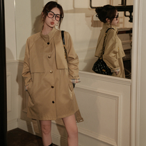 (Manhattan) petite sous-carte avec son manteau de couleur rétro à long style pour la nouvelle veste de haute sens 2024 pour femmes