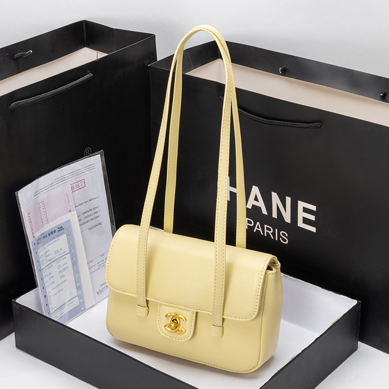 Jennie's Same Style 2026 New Chanel-Inspired Bag 26P Small Square Bag Retro Versatile Handbag Shoulder Bag Underarm Bag