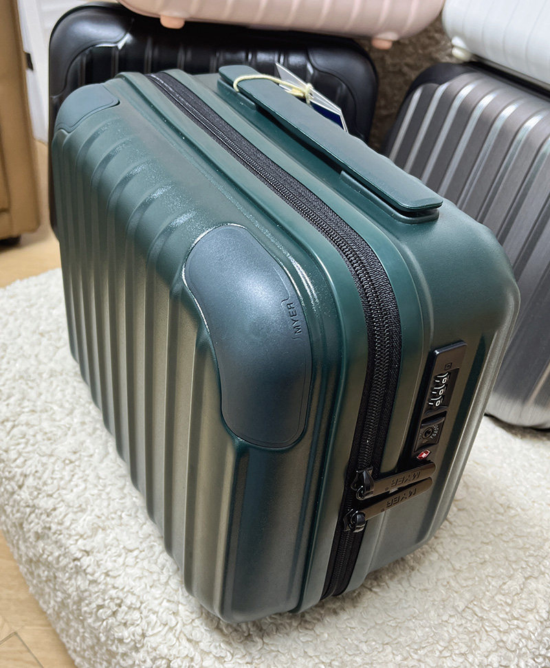 чемодан 时尚小型迷你化妆包手提箱出行便捷小箱子ykk拉炼 炼 𫔀密码箱收纳箱包 Myer