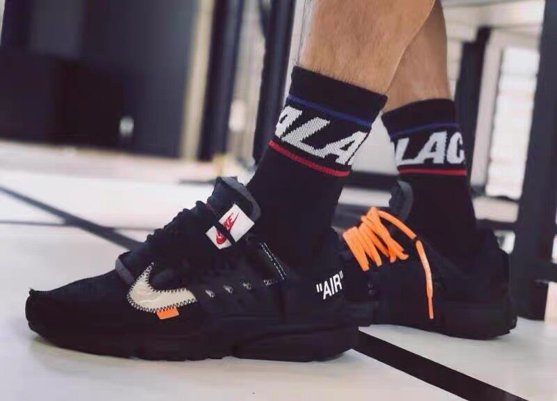 PALACE 19FW BASICALLY SOCK Basic Duck Duck stockings