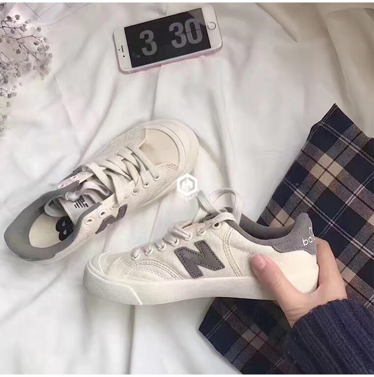 Giày vải cân bằng / mới giày the thao nam nike