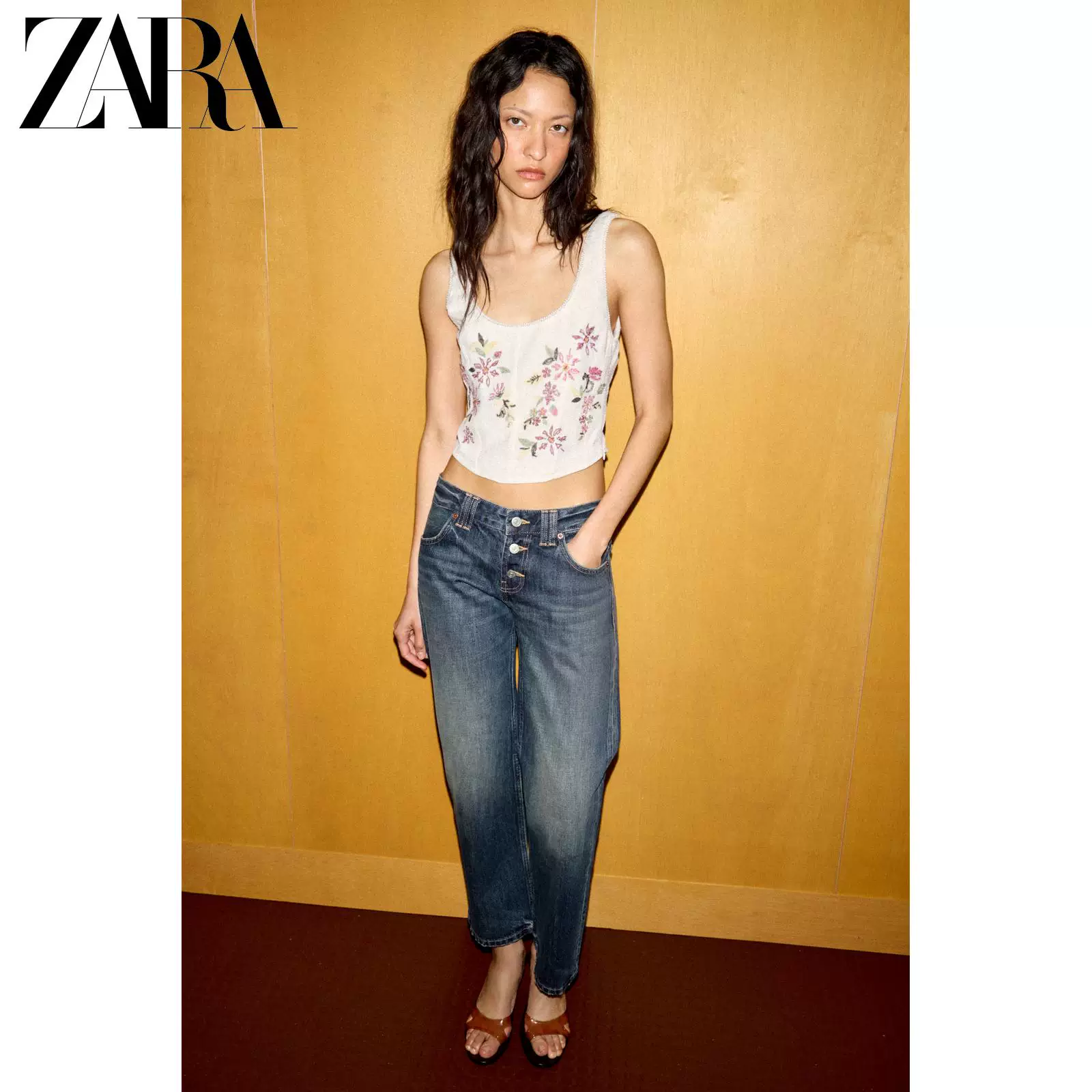 КОРСЕТНЫЙ ТОП (ZARA) Вышитый текстурный, круглый вырез, широкие бретели, 100% полиэстер