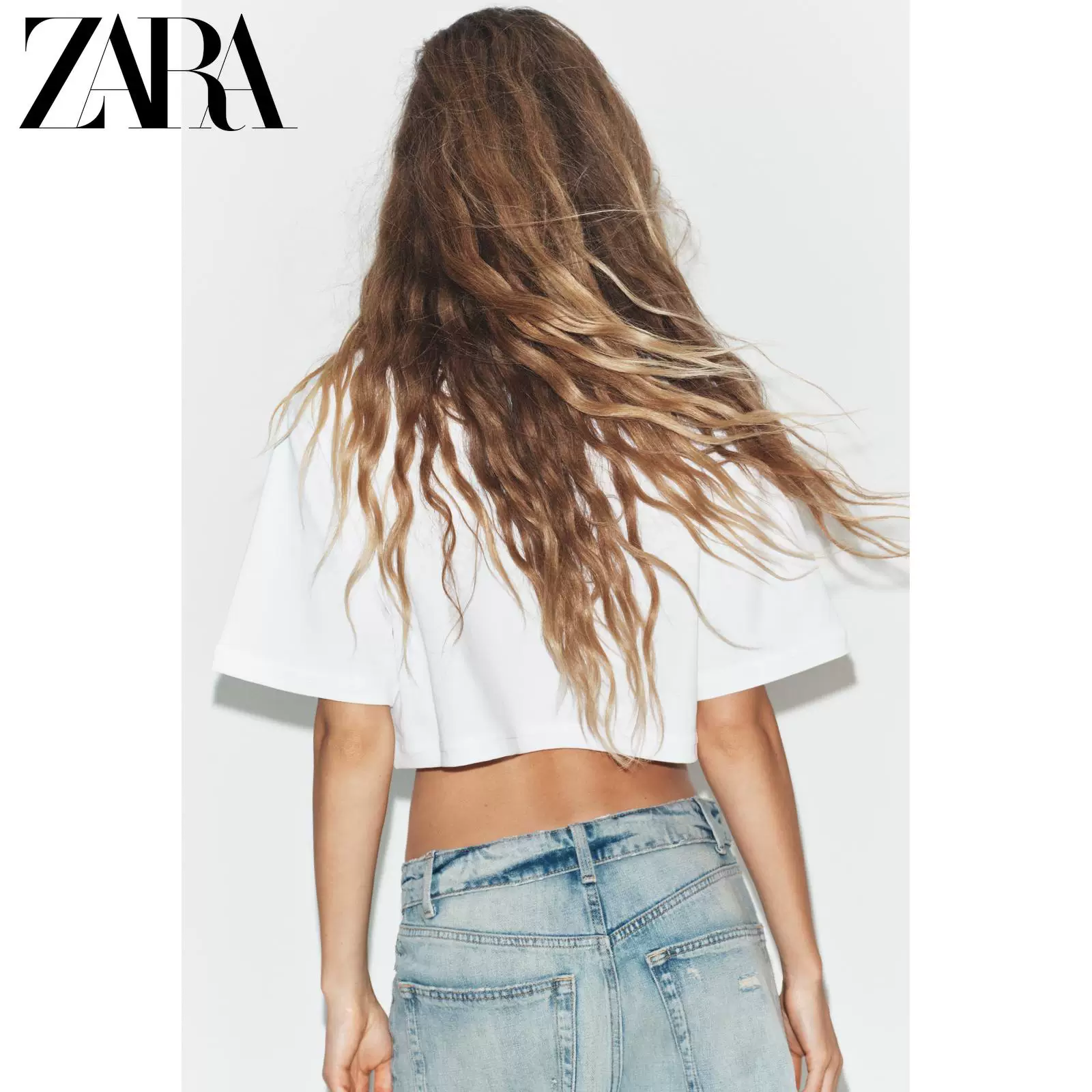 ZARA 2026 год весна-лето: женская футболка с коротким рукавом, круглый вырез, свободный крой, в различных цветах 3253335