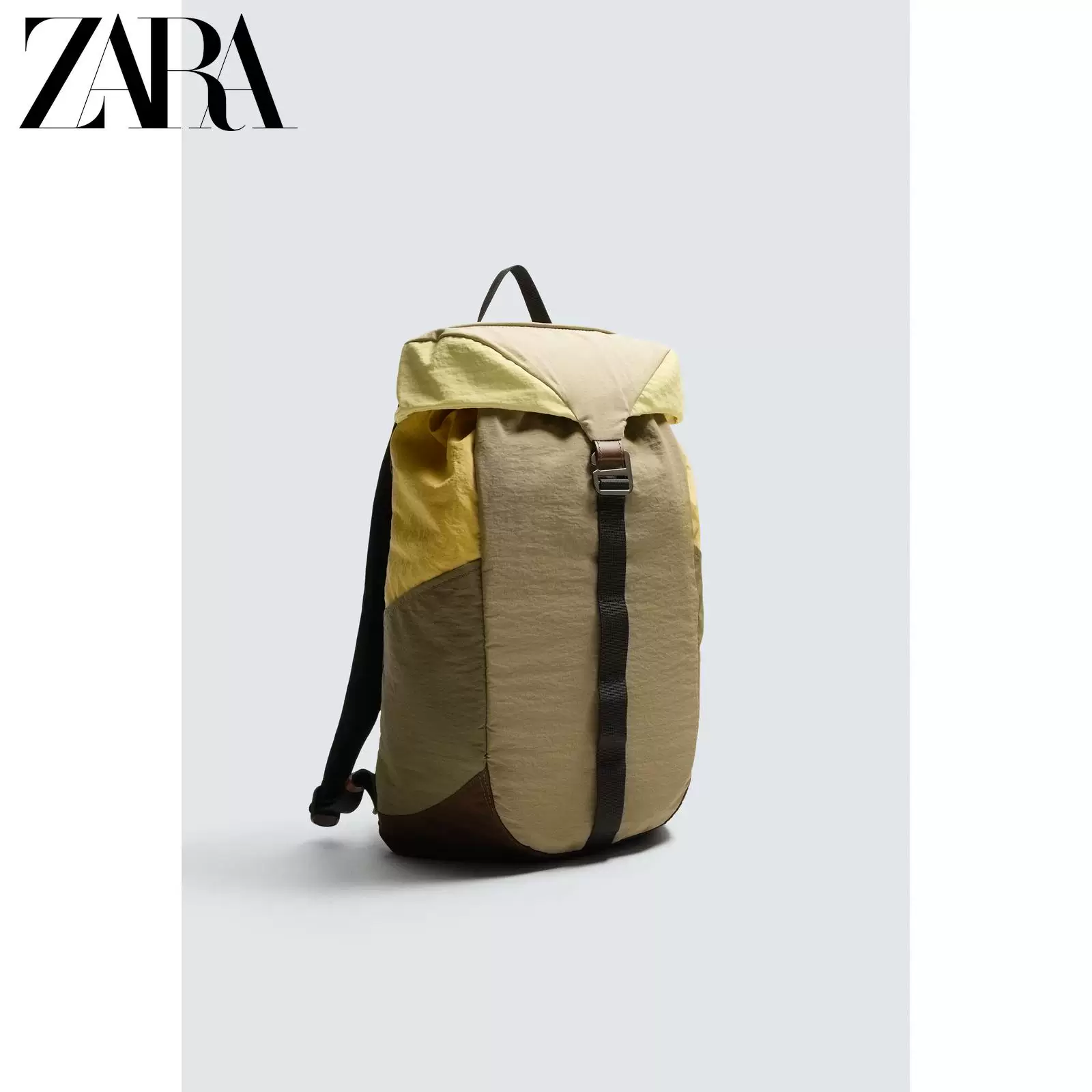 ZARA 2026 Spring and Summer New Products Men's Bag High-tech Fabric Leather Detail Backpack 3226720 203