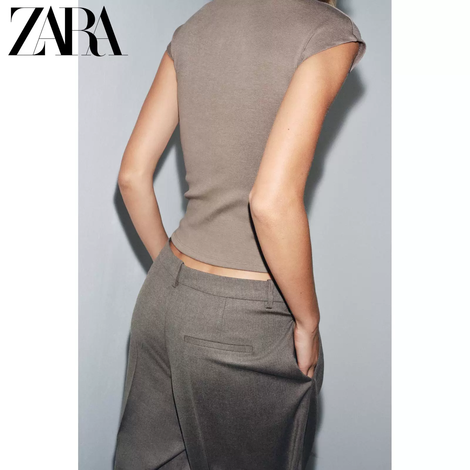 ZARA осень 2025 новый прибытие Женский топ без рукавов с высоким воротом из лиоцелла в смеси пряжи 0858730 973
