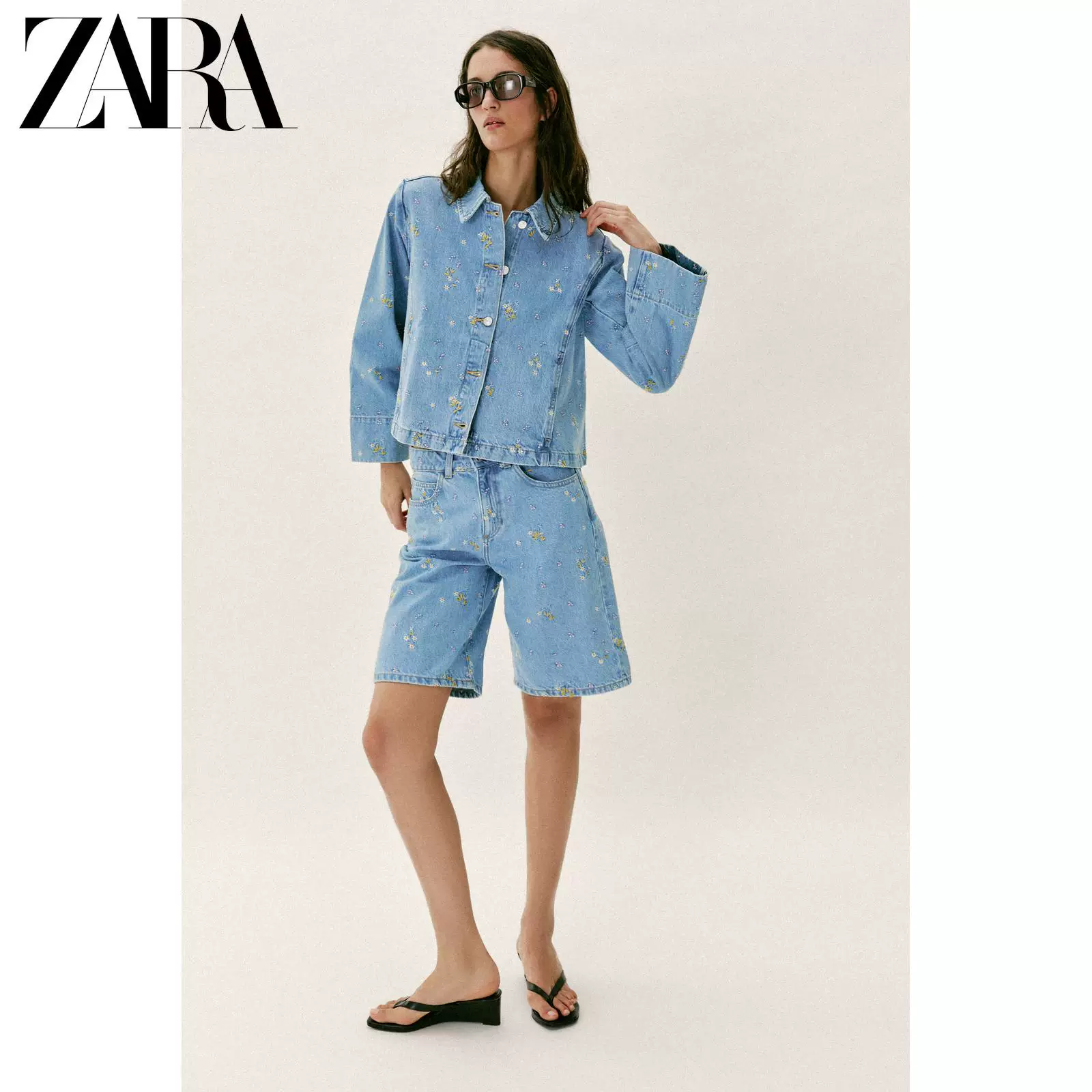 ZARA 2026 дамская Z1975 вышитый цветочным рисунком джинсовый жакет 7147032 427