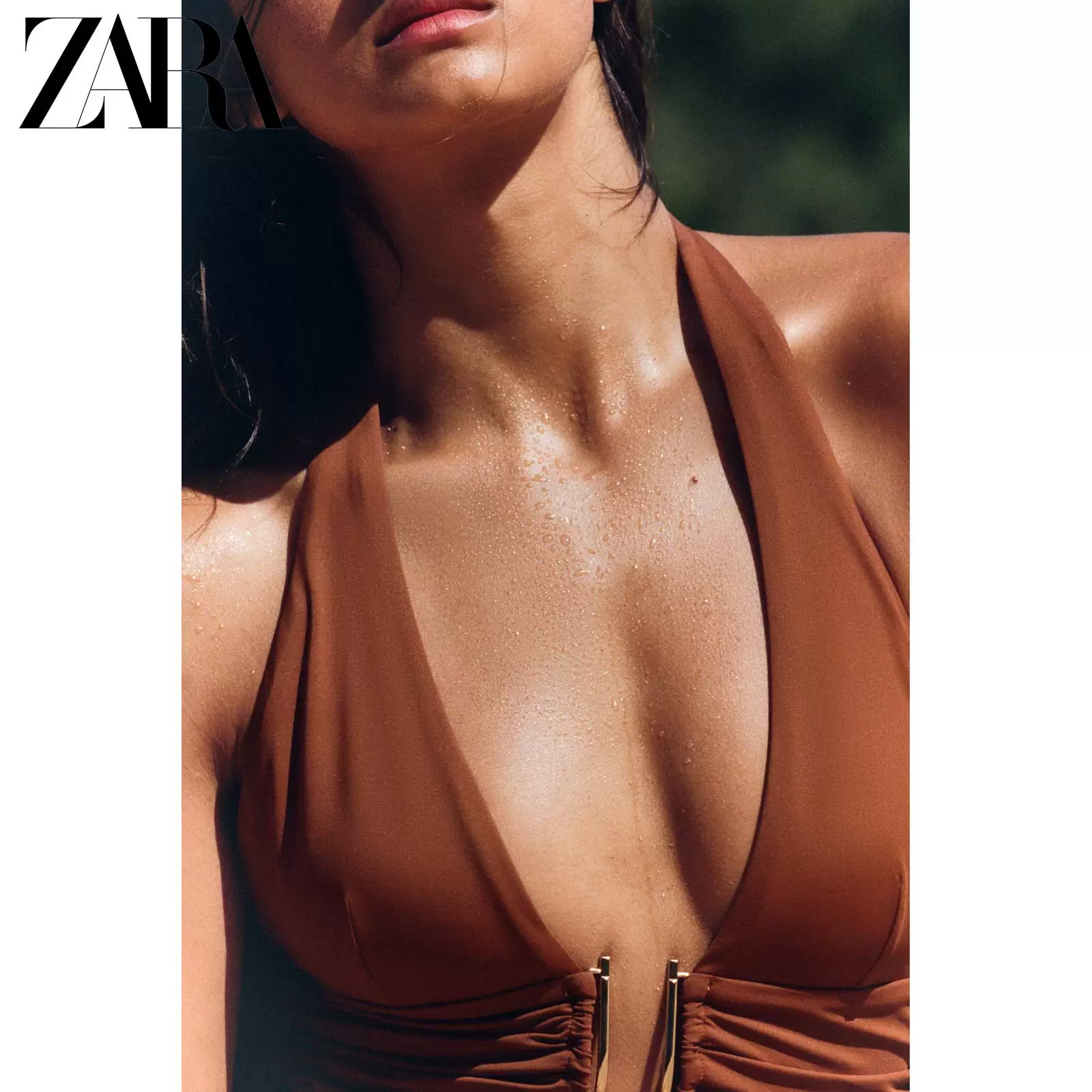ZARA 2026 весна-лето новые поступления Женский купальник с глубоким V-образным декольте и металлической отделкой наHALTER-шею 0167031 732