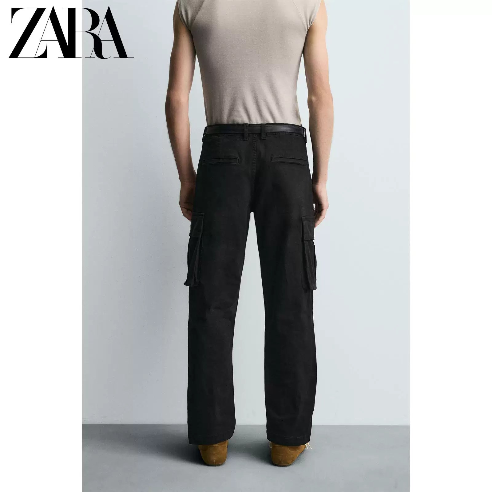 ZARA 2025 Специальное предложение Мужские эластичные промасляенные свободного кроя повседневные карго брюки 0108310 800
