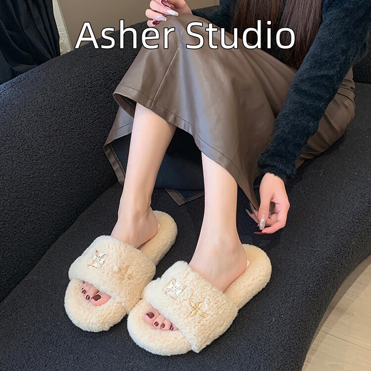 Ruth's Same Style! Furry Slippers for Outdoor Wear, Thick-Soled Lamb Wool Casual Metal Buckle Slip-On Cotton Slippers, 2025 Autumn and Winter