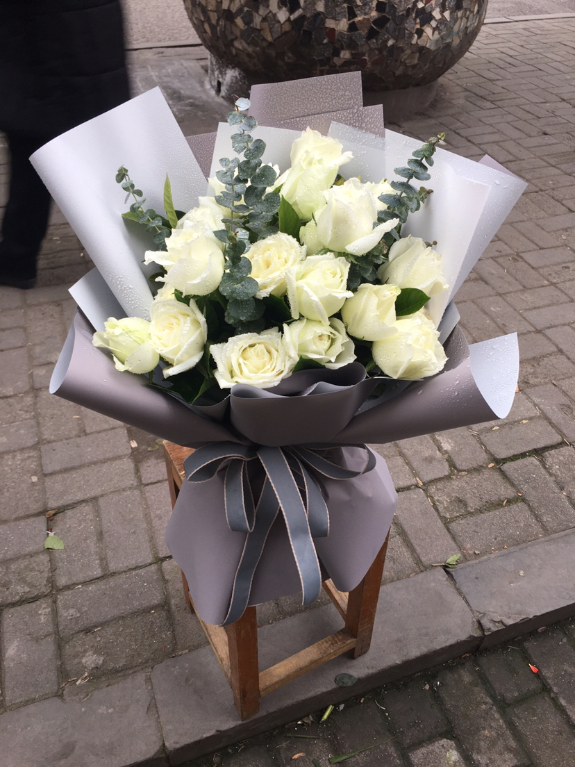 National Distribution Jinghua City Orders Flower Quzhou State Flower Shop Zhoushan Taizhou to send flowers Lishui Cixi to send flowers to Tongcheng Express