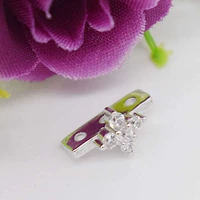 3 отверстия белого золота