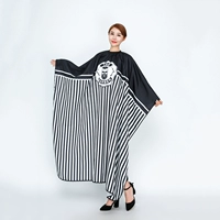 Черно -белый скелет