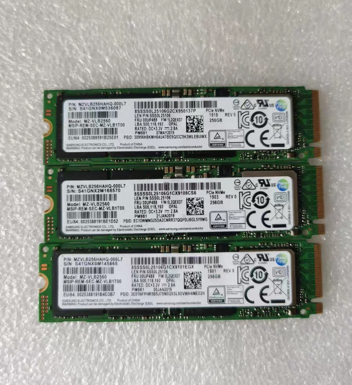 Suitable for Samsung Pm981A 256g M.2 2280 Nvme Protocol Mass Disassembly of Solid State Drives