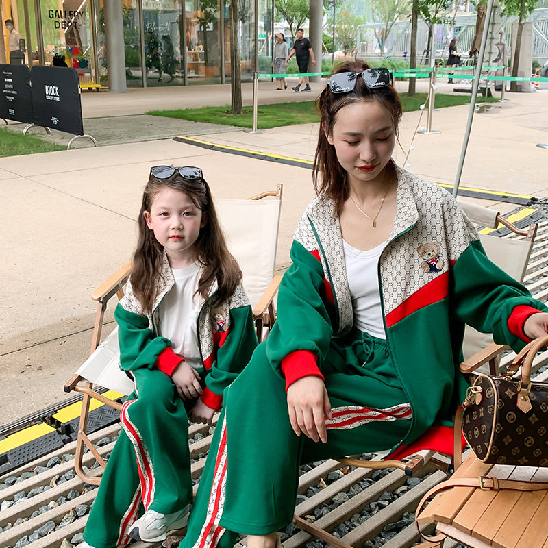 Girls Sports Fair Dress Fall Street Ocean Gas Two Pieces of Parents and Children's Han Edition Casual Costumes Spring and Autumn New Mode