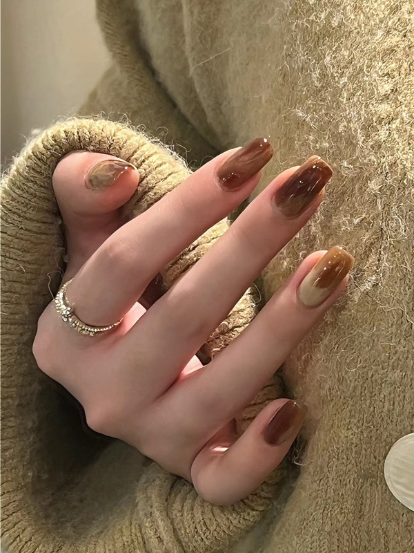 High-End Autumn and Winter Nail Art Patches, Popular Online, Gradient Design, Brightening Effect, Suitable for Pregnant Women, Pre-Made Fake Nails, Handmade Wearable Nail Patches