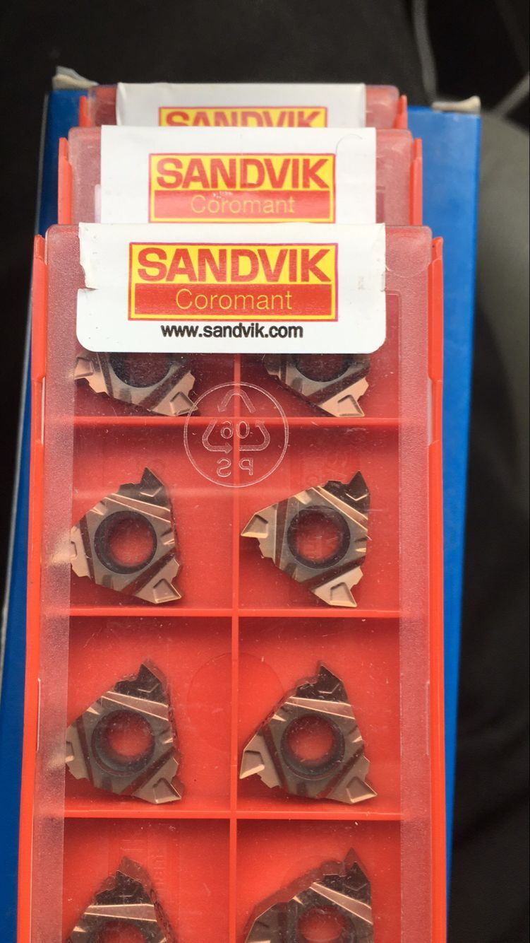 Triple Teckic threaded blade 266rl-16mm01a200m 1125150250300