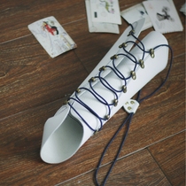 (Terrible wave)Bow and arrow arm Robin Hood all-inclusive arm archery hand beauty hunting traditional handmade leather head layer cowhide