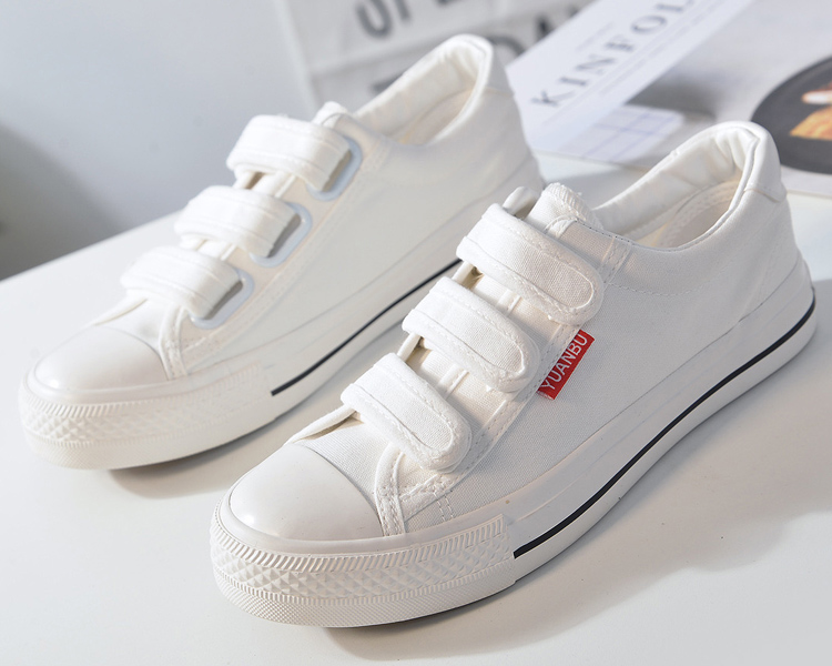 Giày vải nữ Velcro tất cả giày đen công sở xuân 2018 phiên bản mới của Hàn Quốc của giày đế bằng màu trắng hoang dã dành cho sinh viên giầy bốt nữ
