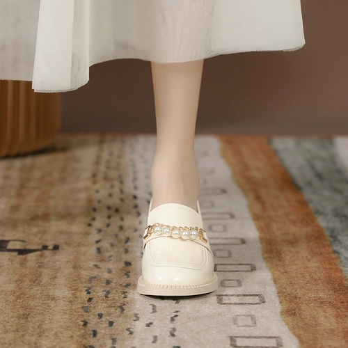 Осенняя обувь для кожаной обуви, ретро флисовые лоферы в английском стиле, студенческая юбка в складку, коллекция 2023, в британском стиле