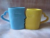 Yoshino - DQ Queen of Snow and Snow Memorial Collection Kiss Men and Women to Cup Mark Cup Blue and Yellow