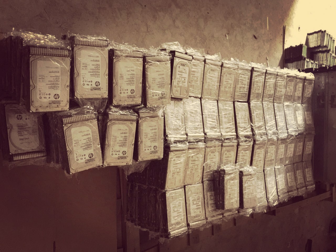 HP HP 652766-B21 653959-001 3T SAS 6G 3 5 G8 original