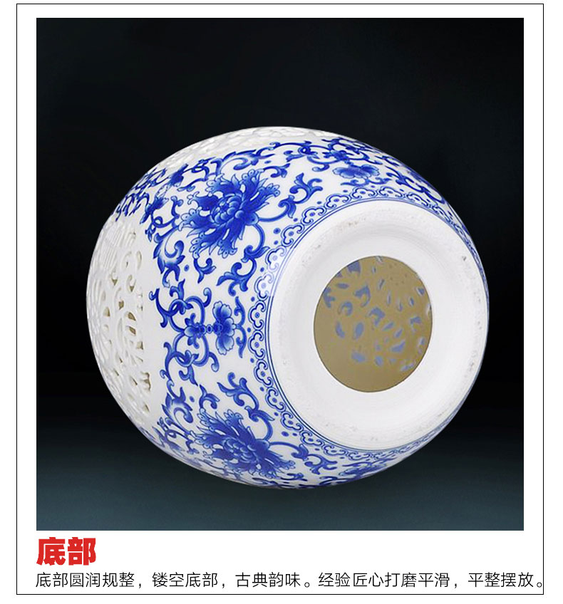 Jingdezhen ceramic vase hollow out sitting room with a silver spoon in its ehrs expressions using dense eggs home decoration antique crafts modern jewelry furnishing articles