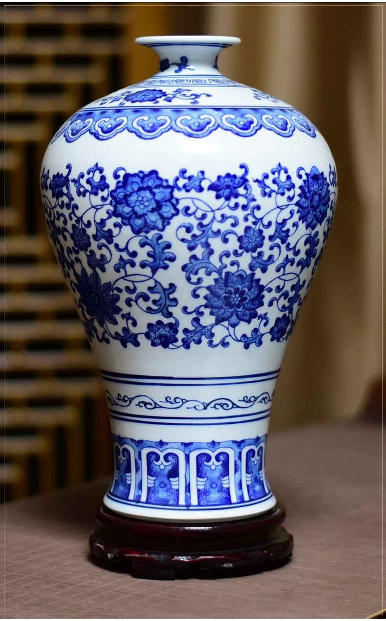 Jingdezhen ceramics, vases, flower arranging new Chinese style household furnishing articles hand - made of blue and white porcelain archaize sitting room adornment