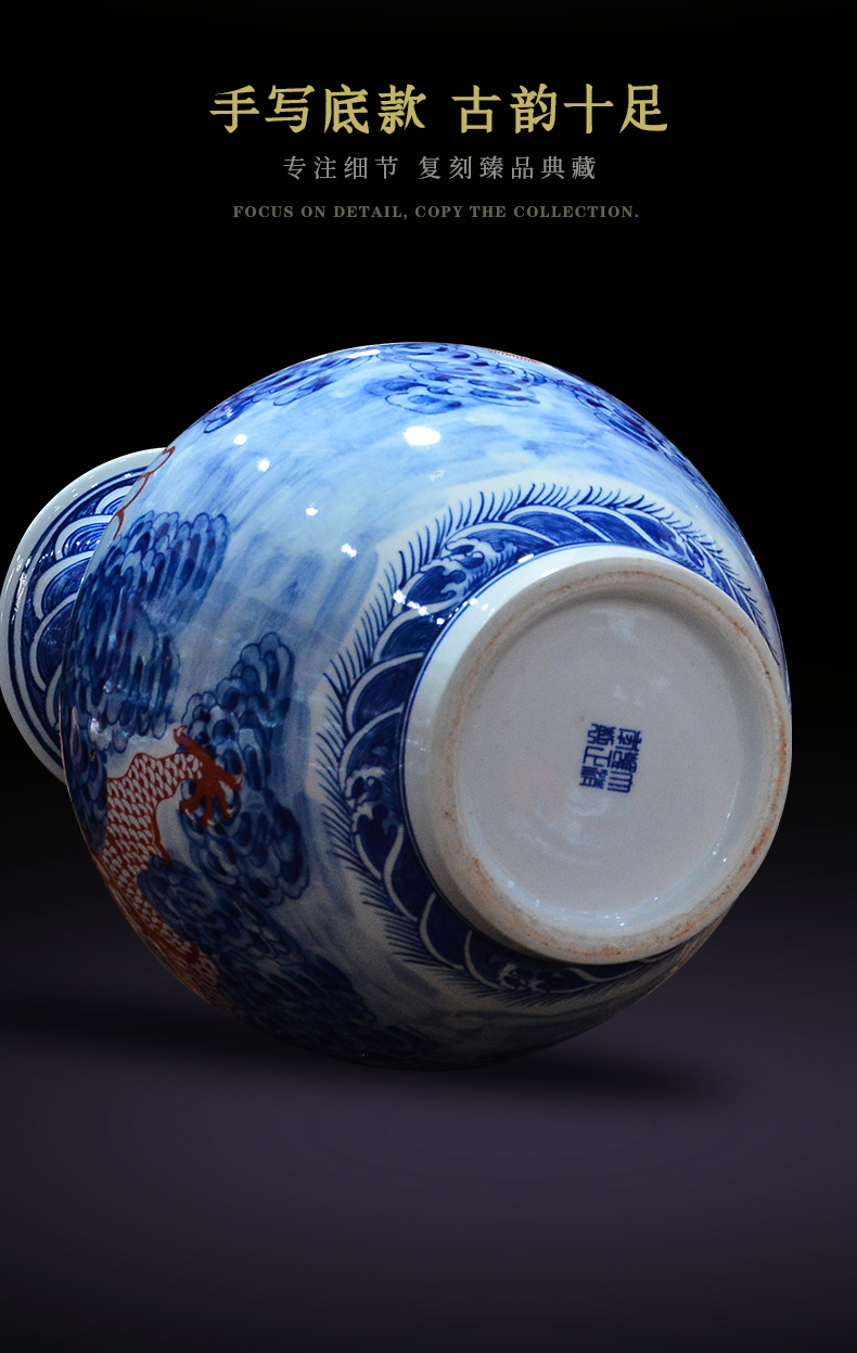 Jingdezhen ceramics imitation the qing qianlong hand - made dragon pattern of blue and white porcelain bottle of new Chinese style sitting room adornment is placed