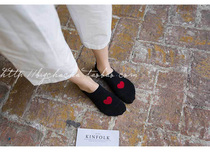  A red heart is just red~~~ ~ ~ Cute sweep literary tide fan love womens boat socks invisible socks Cotton short socks