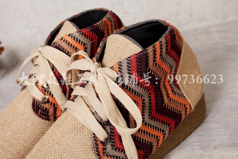 Giày mùa thu và mùa đông 2018 mới giày gió cao quốc gia cotton và vải lanh thông thường giày chống trượt thoáng khí giày cao gót giày cotton giày the thao nữ