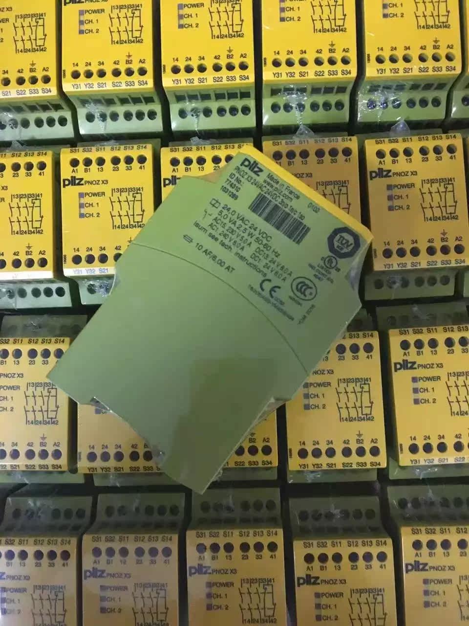 Pilz Pnoz XV1P 3 24VDC 2N O 1N O T Safety Relay 777601