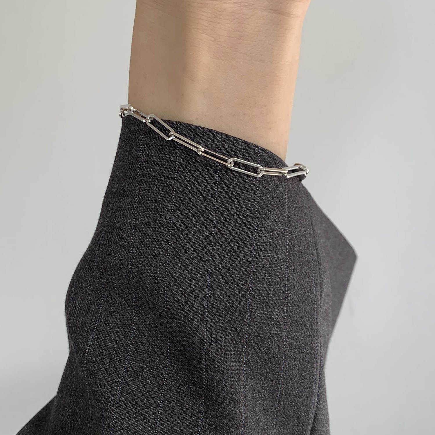 [USD 21.02] 925 Pure Silver Hand Chain Woman Inferior Sensory Mass