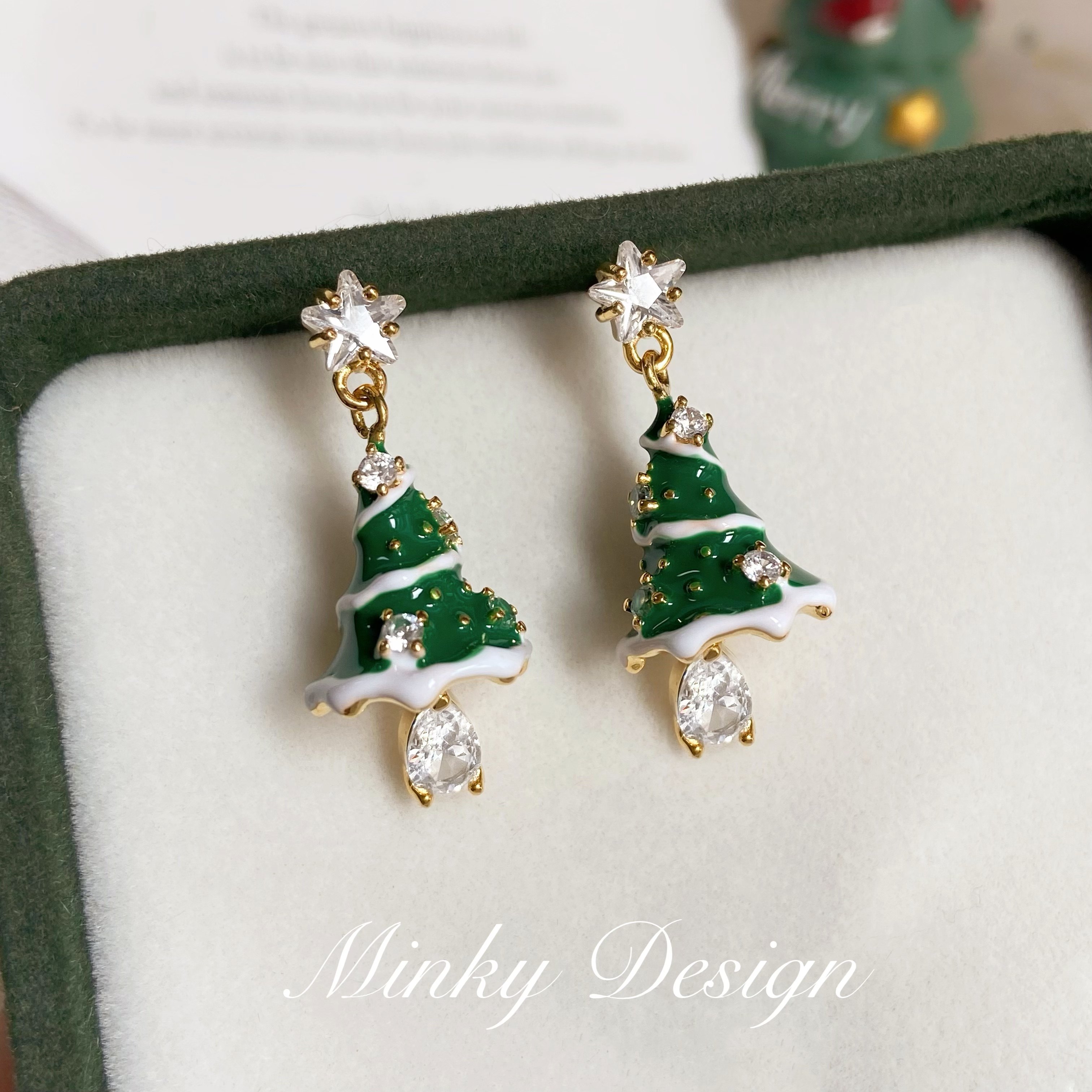 Christmas tree star earrings (Pair pack)