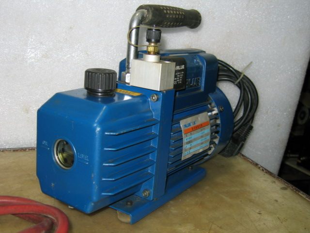 Vacuum pump Small suction pumps Home Air conditioning Refrigerators Repair Refrigeration tools Heavy 7 7 kg-Pumps
