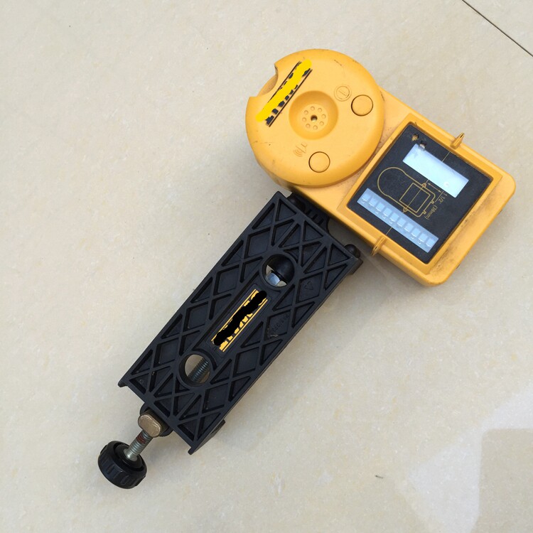 Second-hand DW0732 imported original equipped gradienter receiver with original mounting bracket