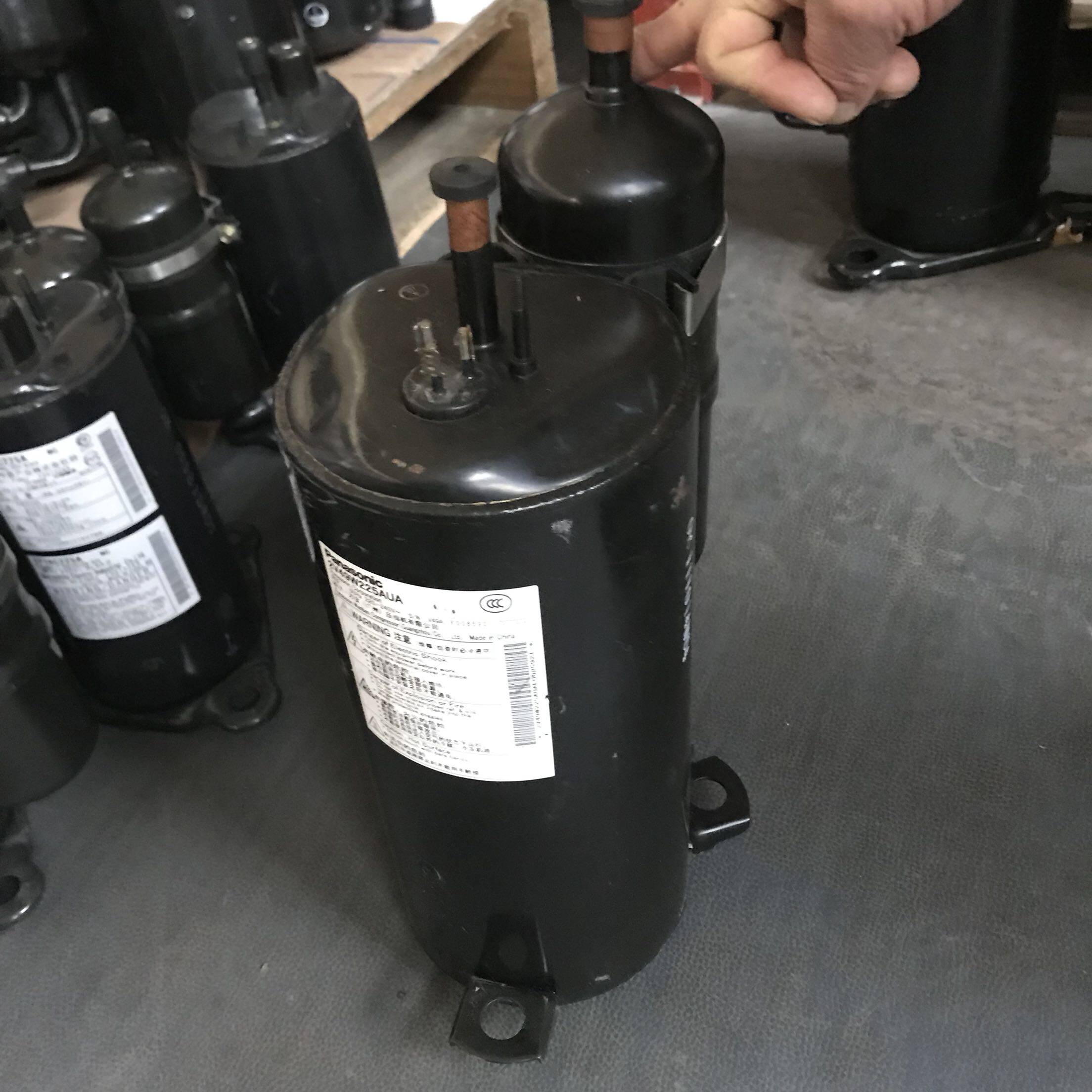 Original installation Panasonic 2V44W225AUB 2V47W225AUF 2V49W225AUA 3P 2V49W225AUA air-conditioning heat pump compressor