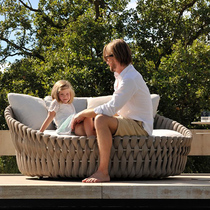 Outdoor Lying Bed Patio Terrace Waterproof Sunscreen Sofa Bed Casual Woven Outdoor Garden Pool Sloth Round Bed