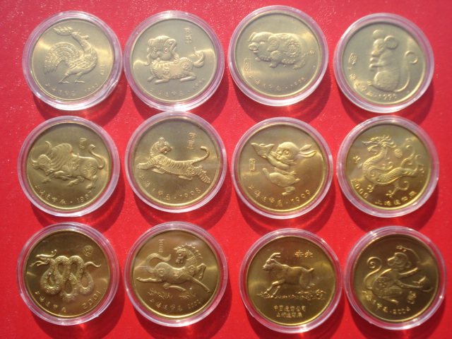 上海造币厂：1993年-2004年二轮本铜生肖纪念章全套12枚
