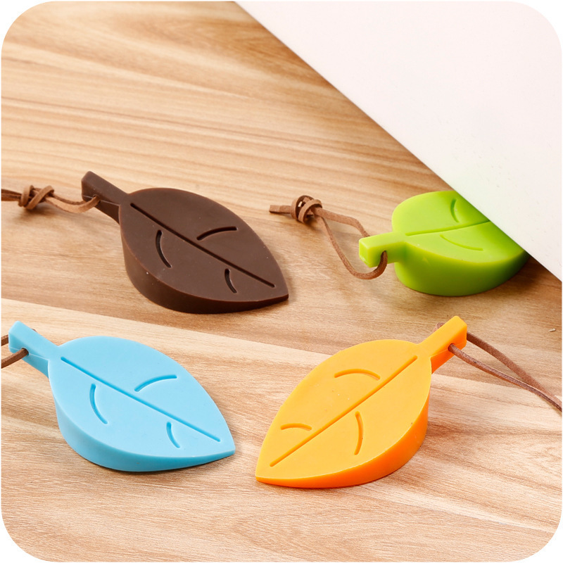Door stopper Anti-collision anti-wind door stopper Door top stopper Door stopper Creative door wedge gear Rubber door stopper door cute leaf Carmen