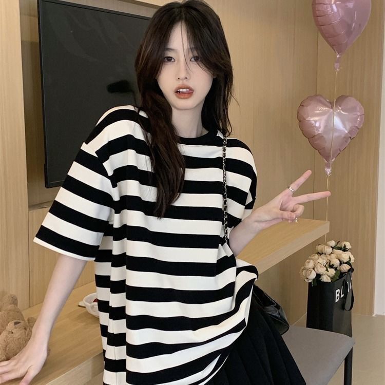 Summer Black and White Ins New Style Large Size Striped T-Shirt Casual Lazy Slimming Loose Short-Sleeved Top