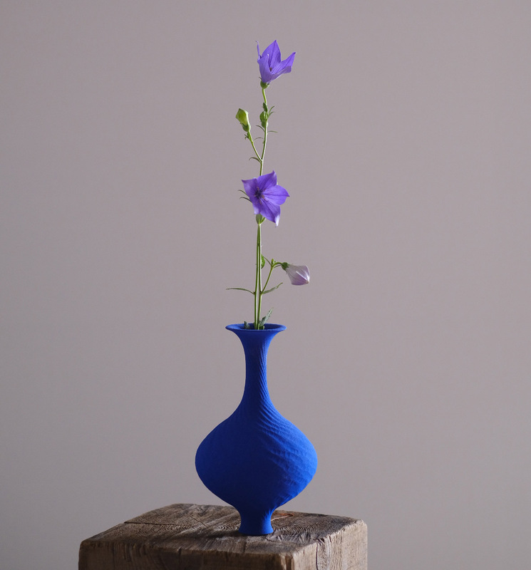 No Flowers | Deng Dandan Klein Blue Flower Vase Handmade Ceramic Creative Decorative Vase for Guesthouses and Hotels
