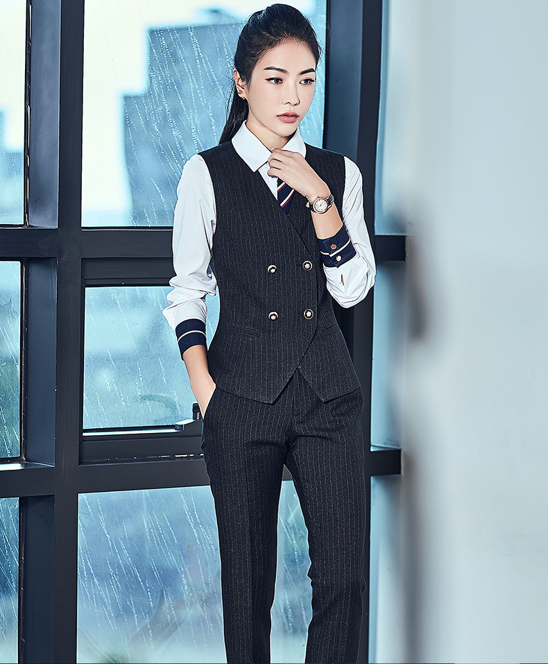 Tailleur femme - Ref 3244931 Image 17