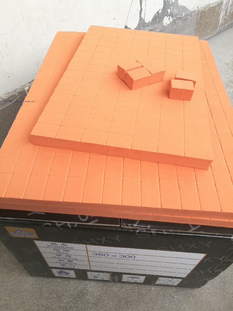 Orange small piece of sponge 17*20 whole piece slitting knife mold elastic pad round mold high elastic EVA waste area knife version elastic pad