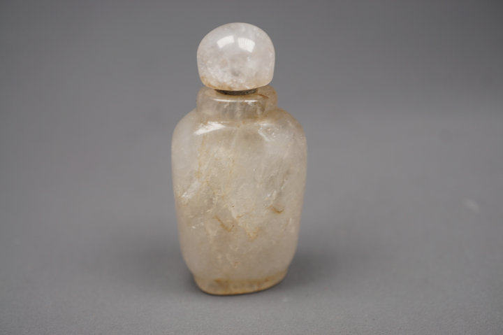 清代天然老水晶鼻烟壶：穿越时空的艺术瑰宝，你值得拥有！-烟嘴-淘宝好物网