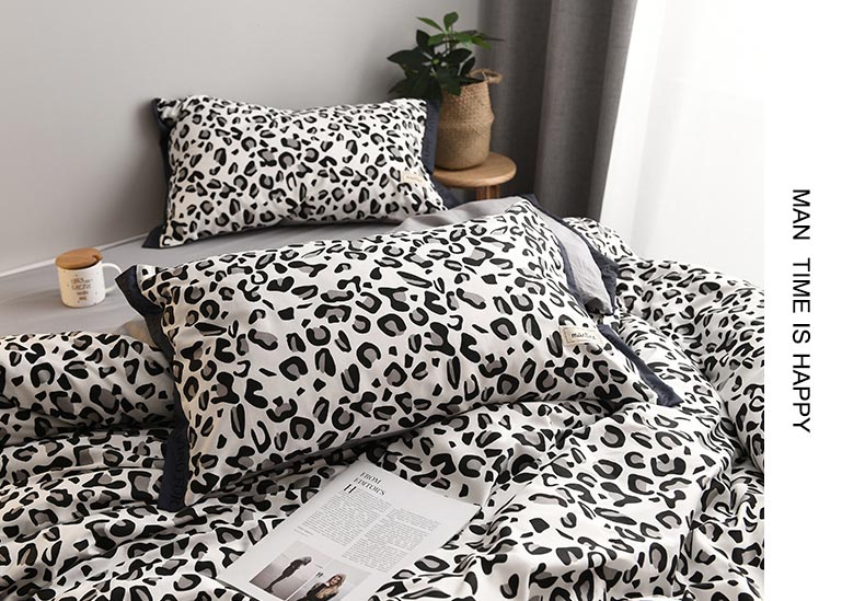 Nordic bông denim doanh nghiệp giường ngủ bông vải quilt beo sọc 1.51.8m kẻ sọc giường ba mảnh 4 - Bộ đồ giường bốn mảnh chăn ga gối đệm màu hồng